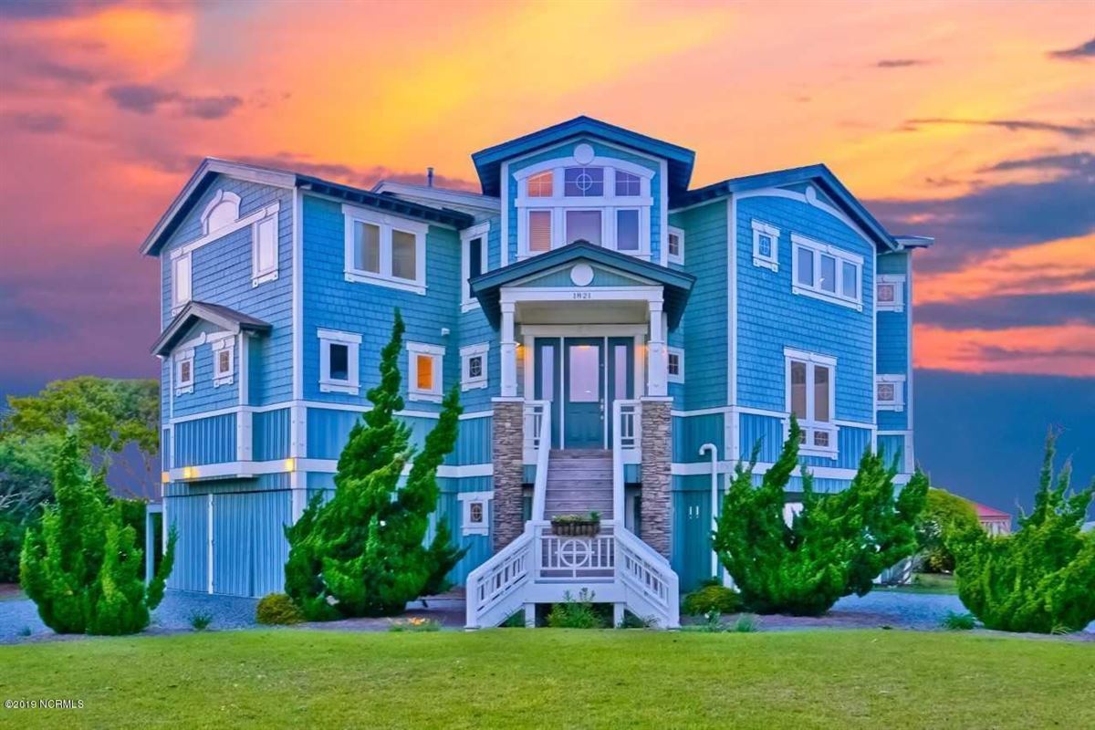 CUSTOM BUILT HOME ON SUNSET BEACH North Carolina Luxury Homes