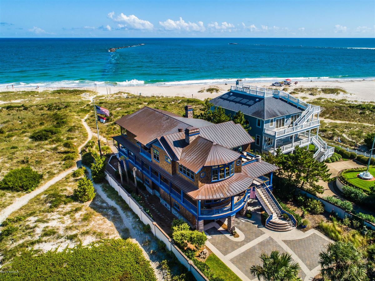 SPECTACULAR OCEANFRONT RESIDENCE North Carolina Luxury Homes