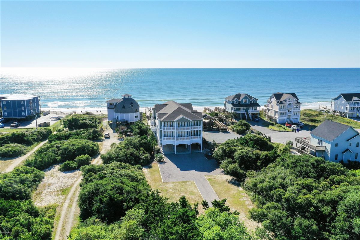 SPECTACULAR OCEANFRONT BEACH HOUSE | North Carolina Luxury Homes ...