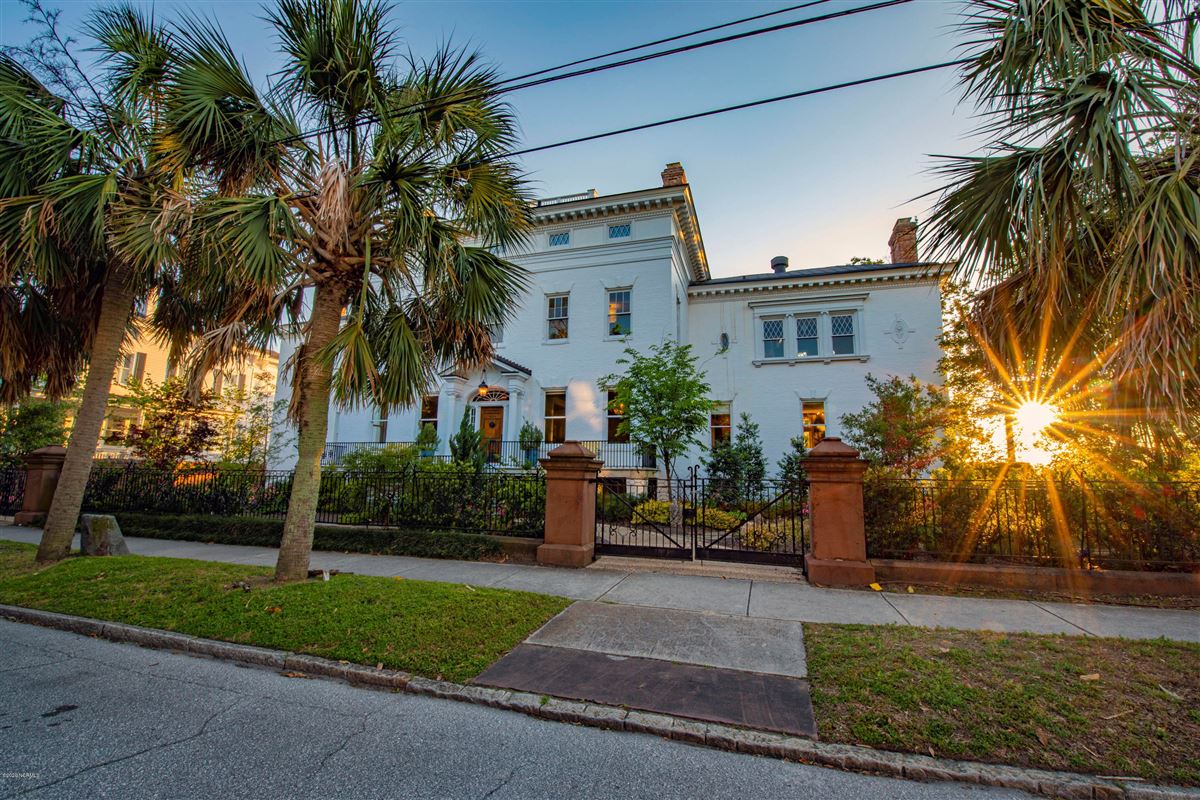 THE DUDLEY MANSION North Carolina Luxury Homes Mansions For Sale Luxury Portfolio