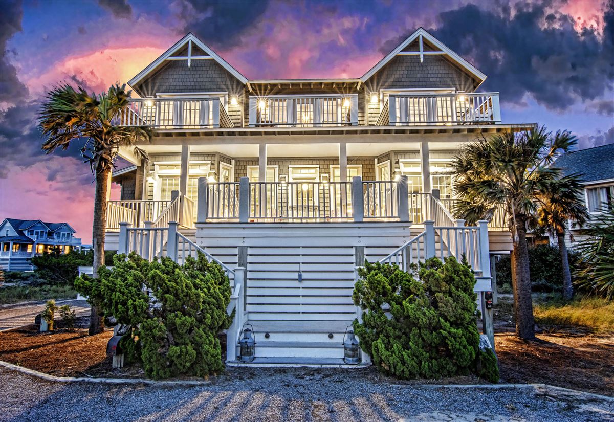 ENJOY BALD HEAD ISLAND LIVING North Carolina Luxury Homes Mansions