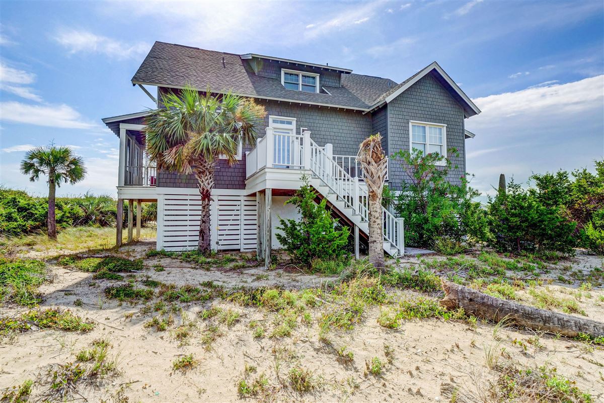 ENJOY BALD HEAD ISLAND LIVING North Carolina Luxury Homes Mansions