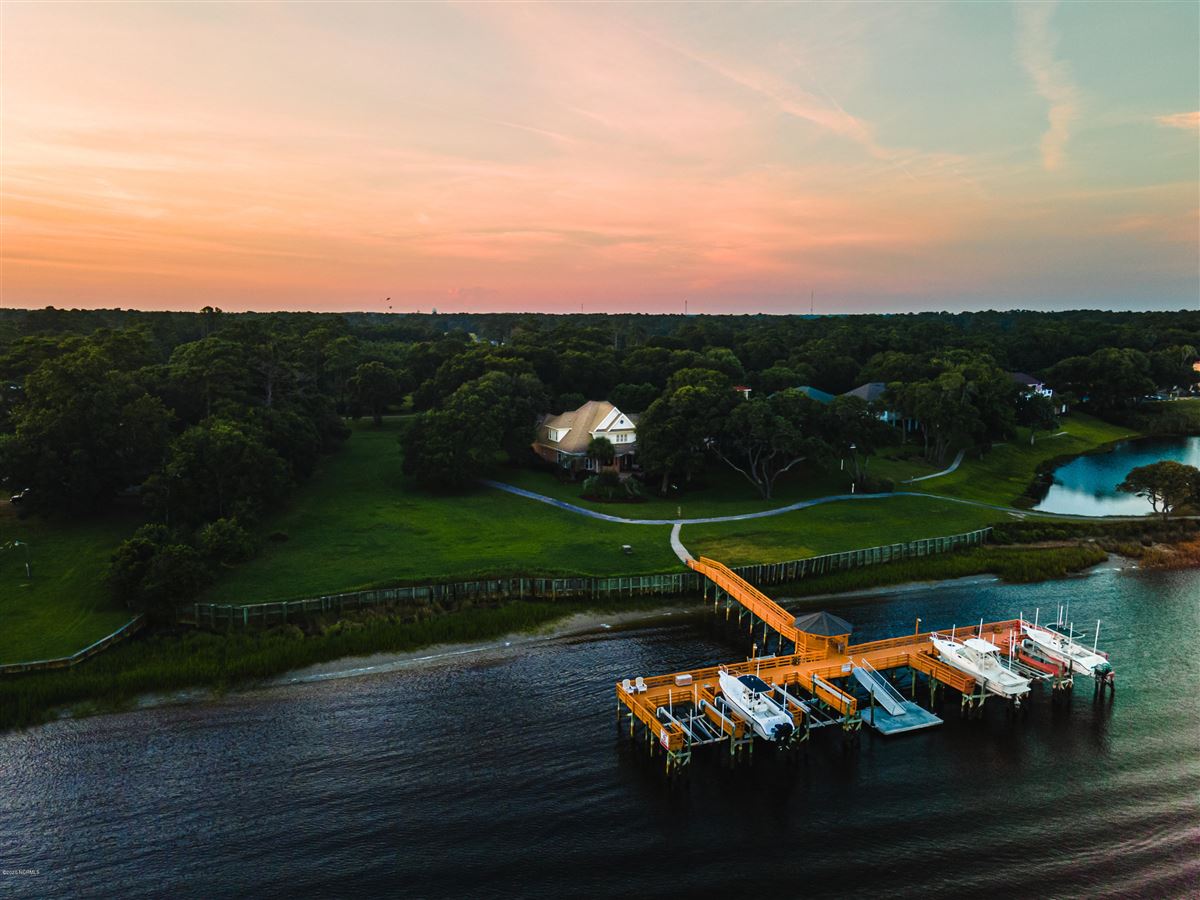 incredible-intracoastal-waterway-views-north-carolina-luxury-homes