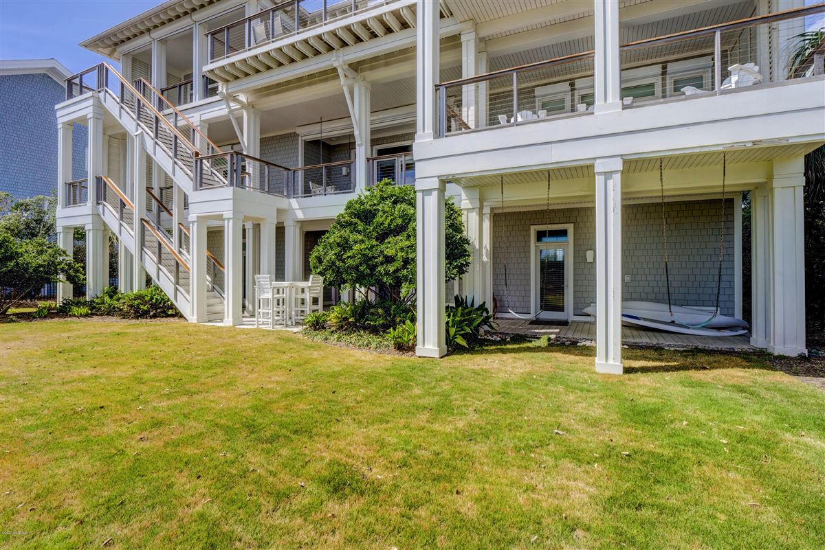 FIGURE 8 ISLAND OCEANFRONT North Carolina Luxury Homes Mansions For