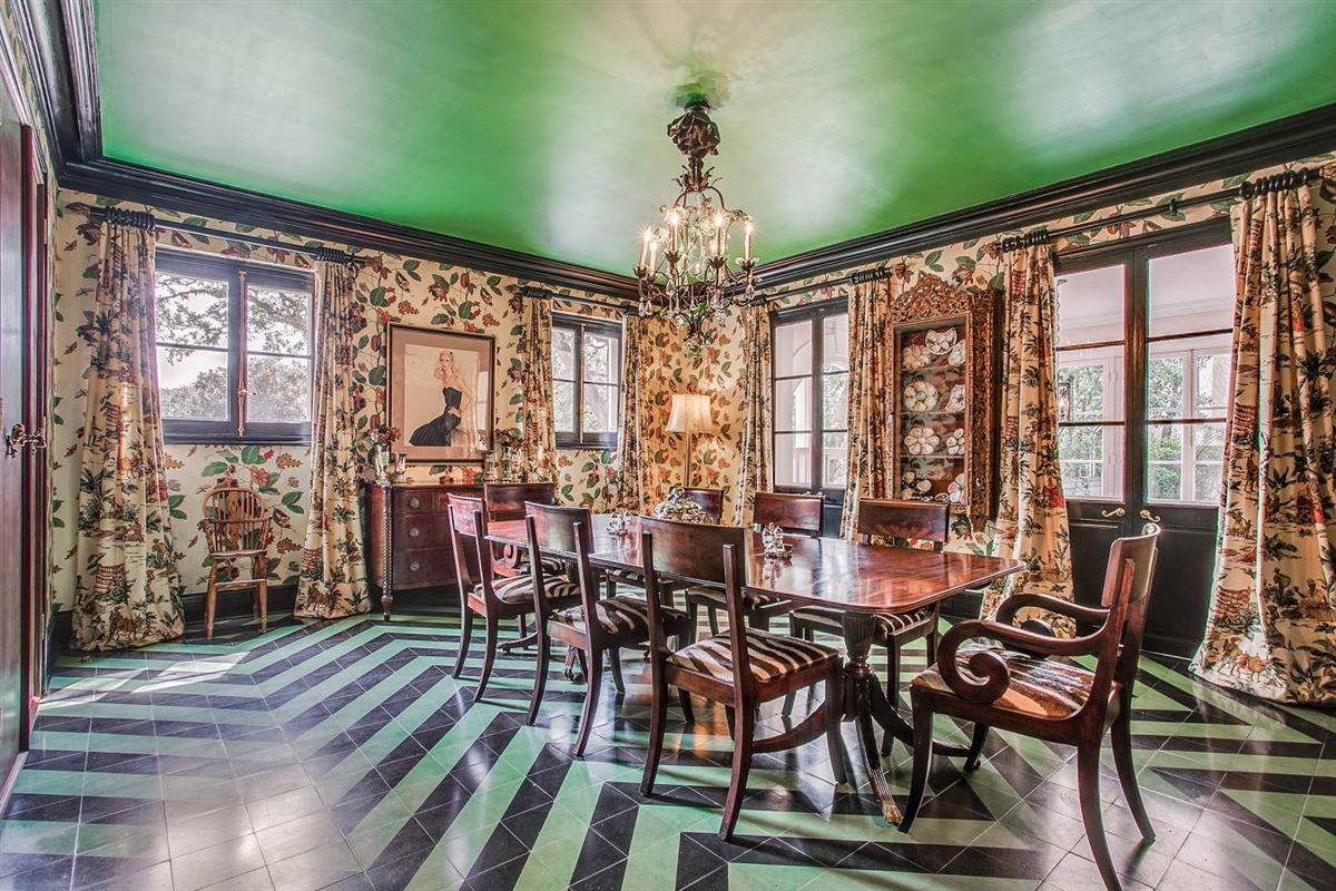 THE ROBERTSON HOUSE AN EXTRAORDINARY RESIDENCE Texas Luxury Homes