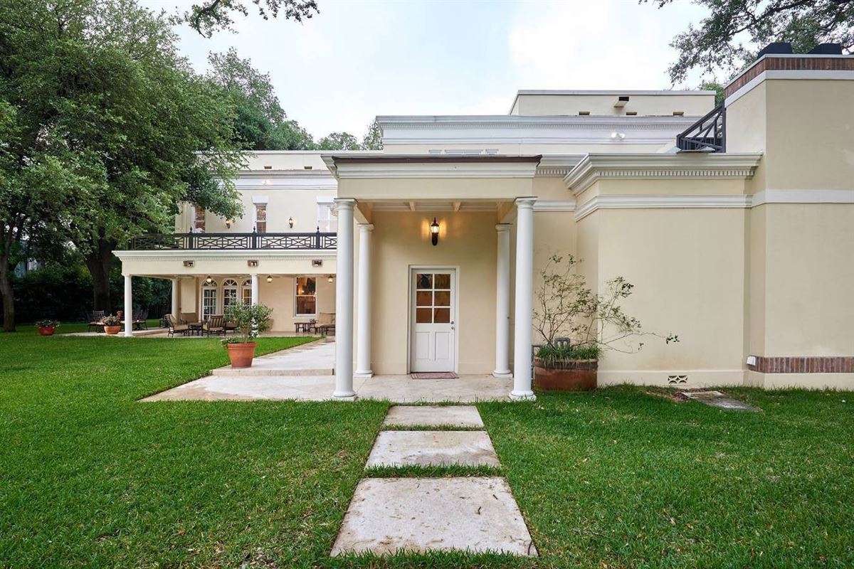 TERRELL HILLS GRANDEUR Texas Luxury Homes Mansions For Sale