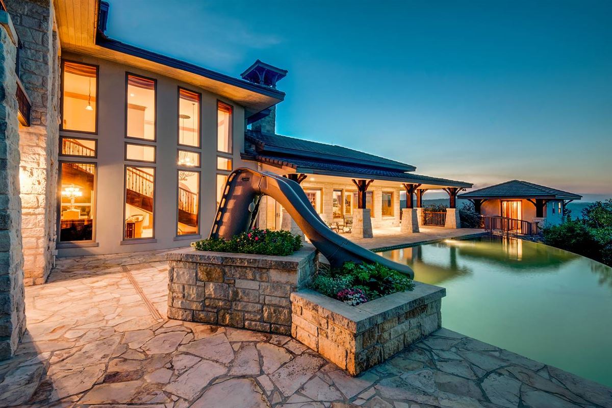 PREMIER HILLTOP ESTATE IN BOERNE Texas Luxury Homes Mansions For