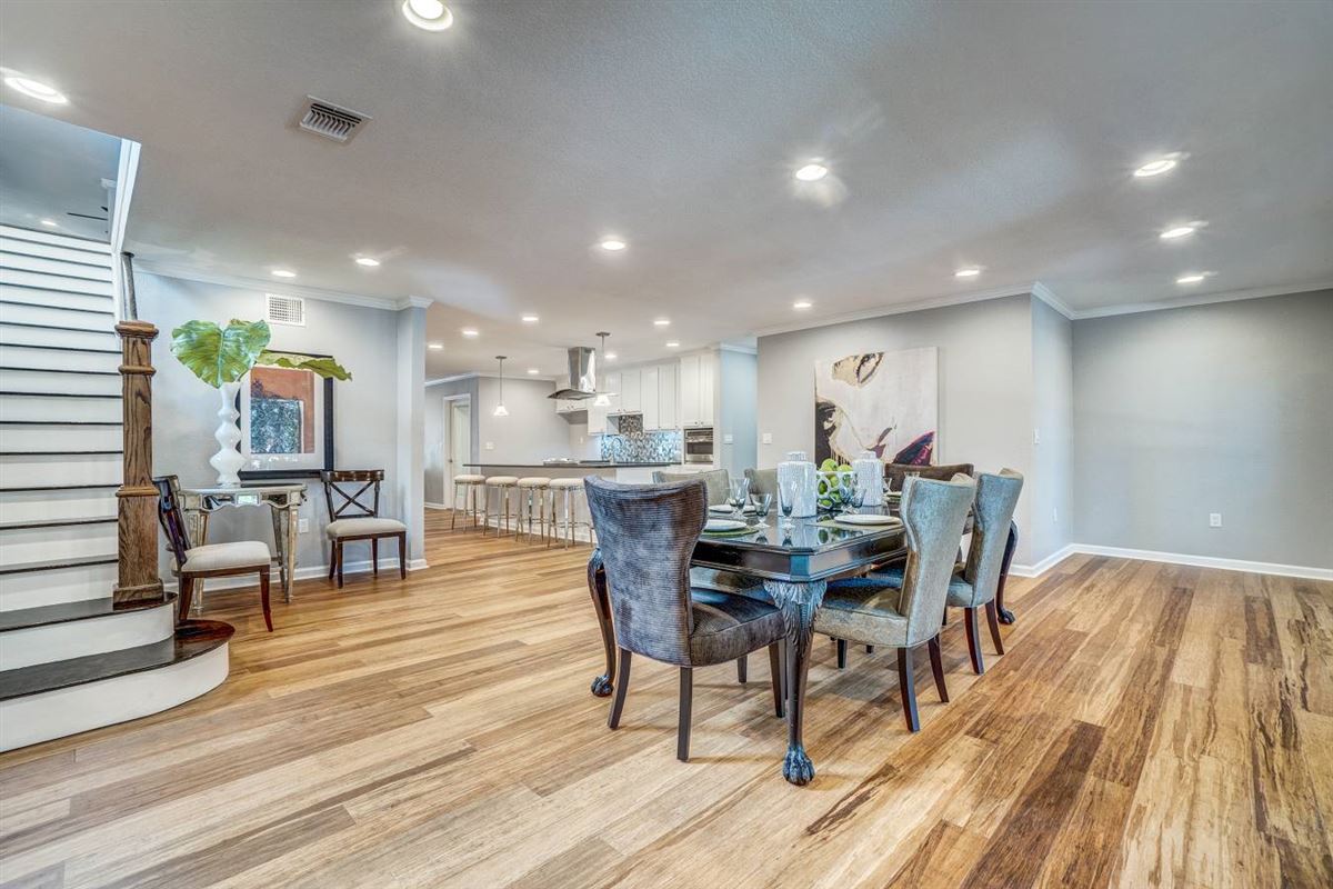 ALAMO HEIGHTS HISTORY WITH MODERN LUXURY Texas Luxury