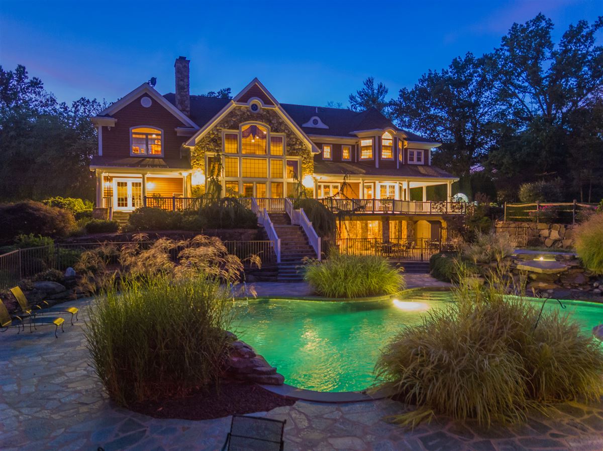LUXURY LIVING IN BERGEN COUNTY New Jersey Luxury Homes Mansions For