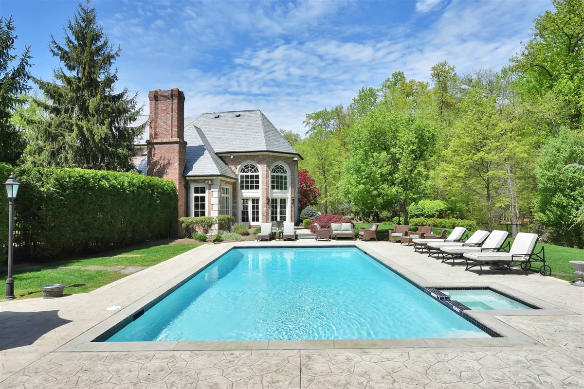 SPECTACULAR GATED ESTATE New Jersey Luxury Homes Mansions For Sale