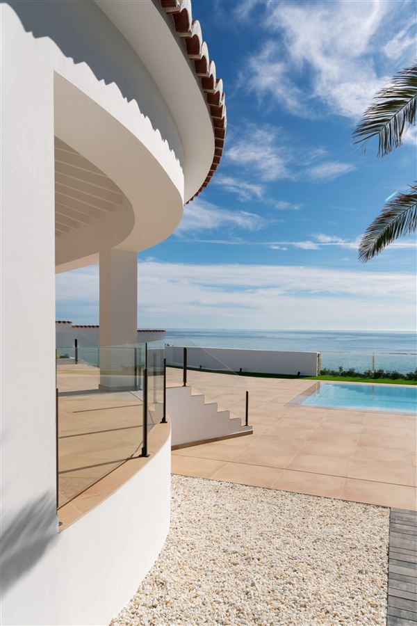 SPLENDID VILLA FACING THE BEACH Spain Luxury Homes Mansions For