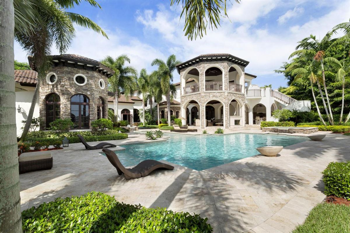 SPECIAL ESTATE IN BOCA WEST COUNTRY CLUB Florida Luxury Homes