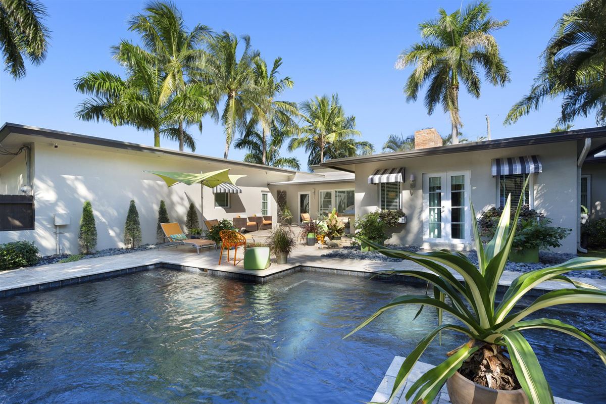 MID-CENTURY MODERN HOME IN FORT LAUDERDALE | Florida Luxury Homes ...