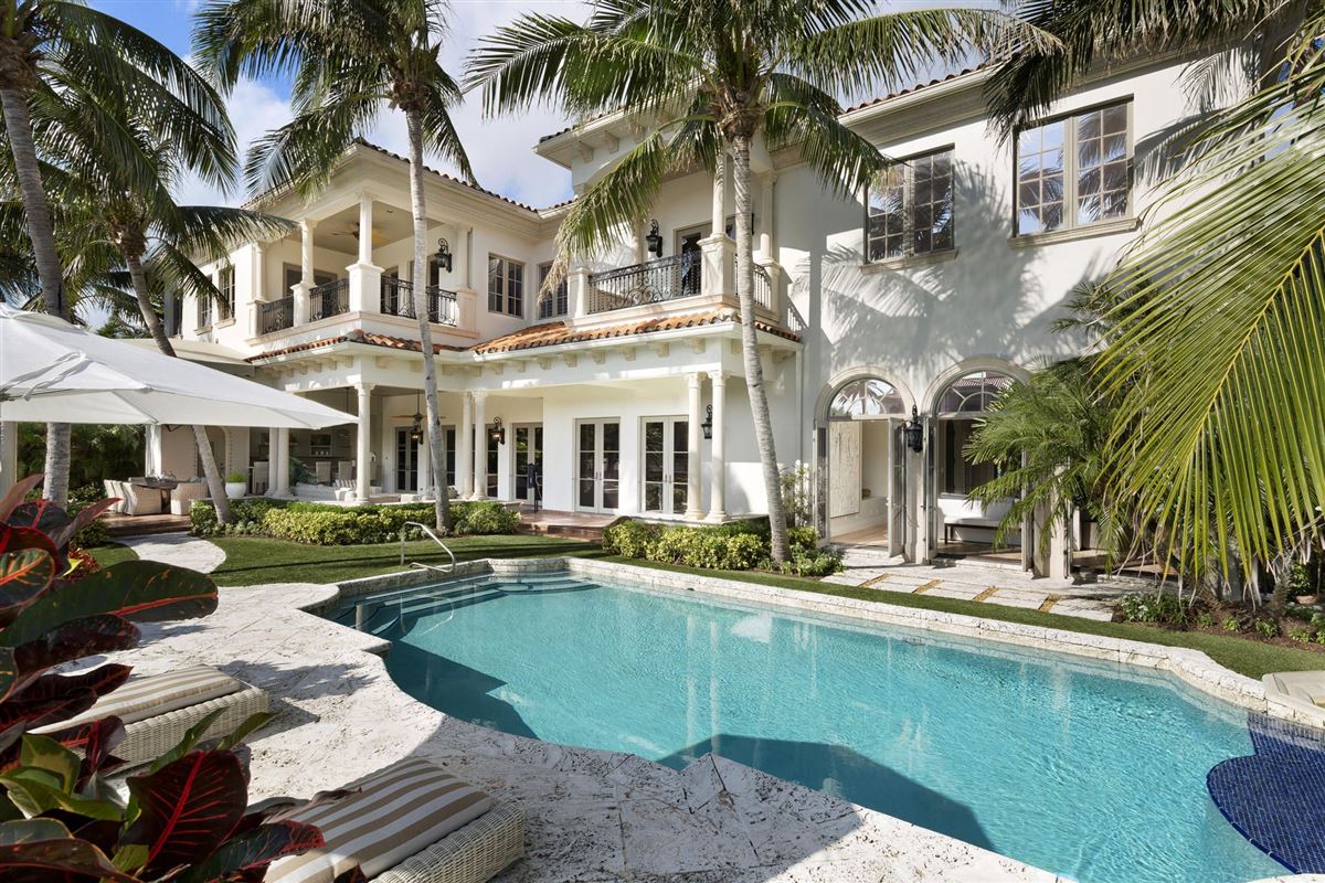 STATELY DEEPWATER ESTATE IN BOCA RATON Florida Luxury Homes