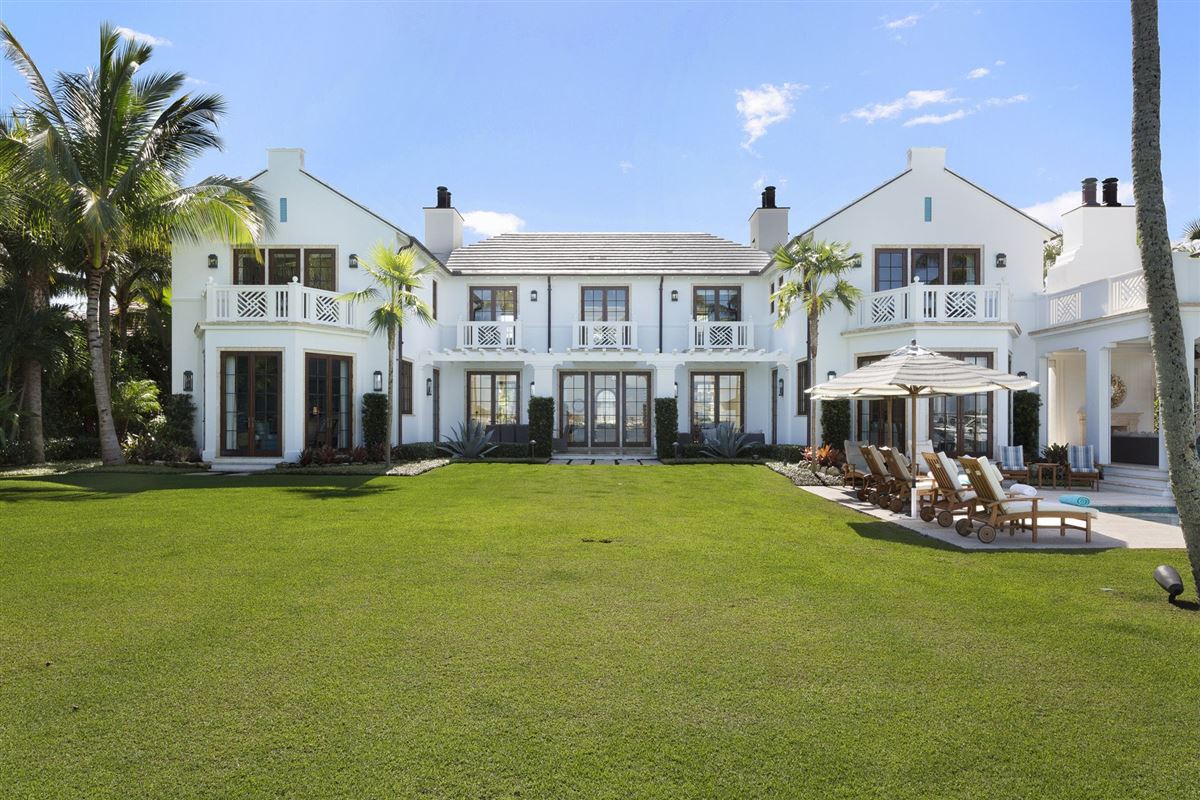 IDYLLIC NORTHEND COMPOUND IN PALM BEACH Florida Luxury Homes