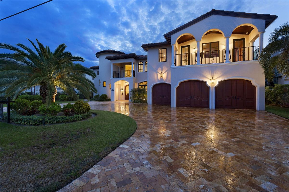 NEW LIGHTHOUSE POINT INTRACOASTAL ESTATE Florida Luxury Homes