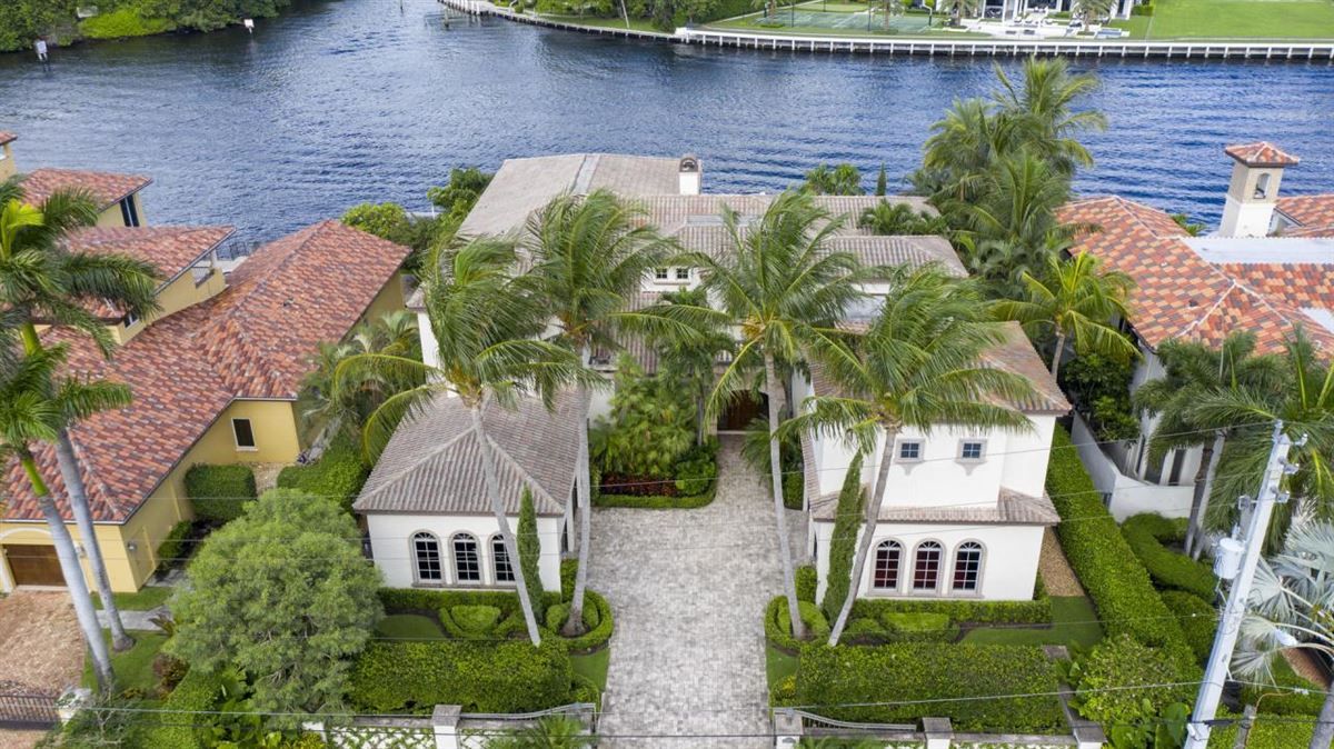 EXTRAORDINARY ESTATE ON THE INTRACOASTAL WATERWAY Florida Luxury