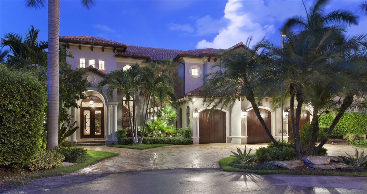 ONE HOME FROM INTRACOASTAL Florida Luxury Homes Mansions For Sale