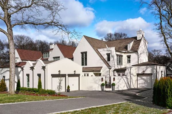 Parks Realty Luxury Real Estate Agents Luxury Portfolio