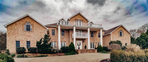 Tennessee Luxury Real Estate