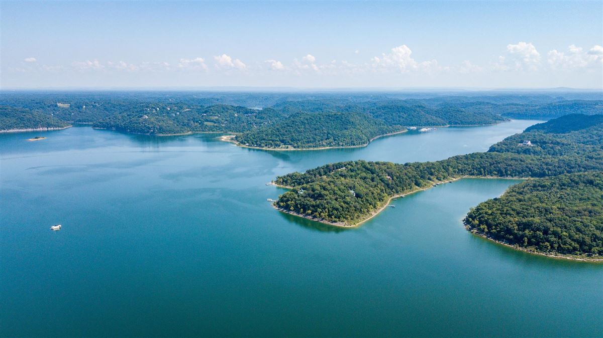 Private Peninsula And Personal Dock On Center Hill Lake Tennessee