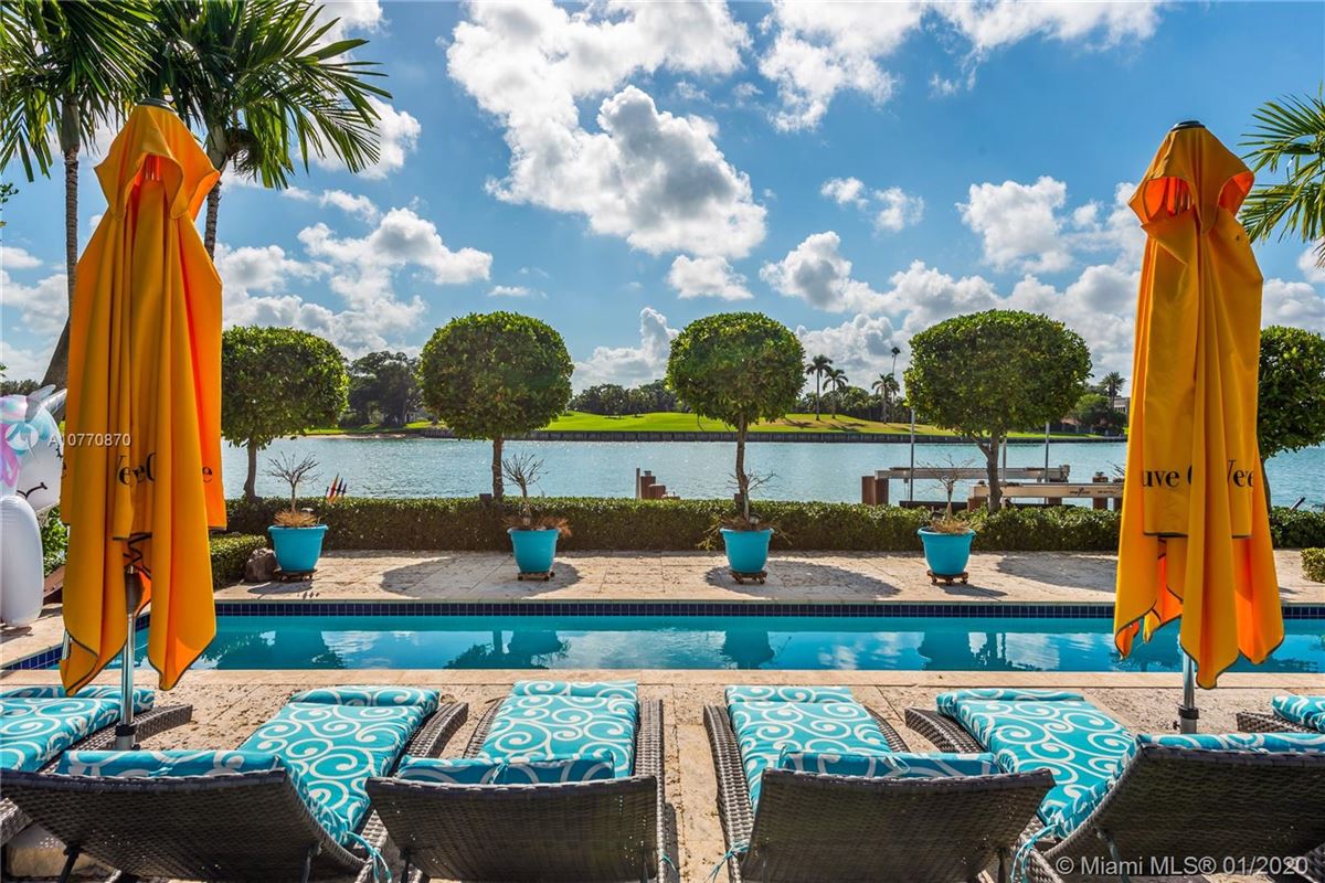 SPECIAL MEDITERRANEAN ESTATE IN COVETED BAY HARBOR ISLANDS Florida