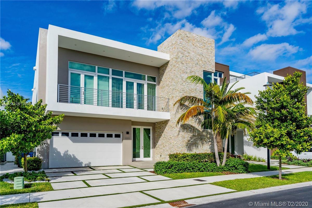 THE MANSIONS AT DORAL Florida Luxury Homes Mansions For Sale