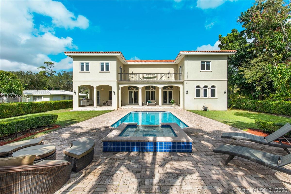 SPLENDID HOME IN EXCLUSIVE PINECREST Florida Luxury Homes Mansions