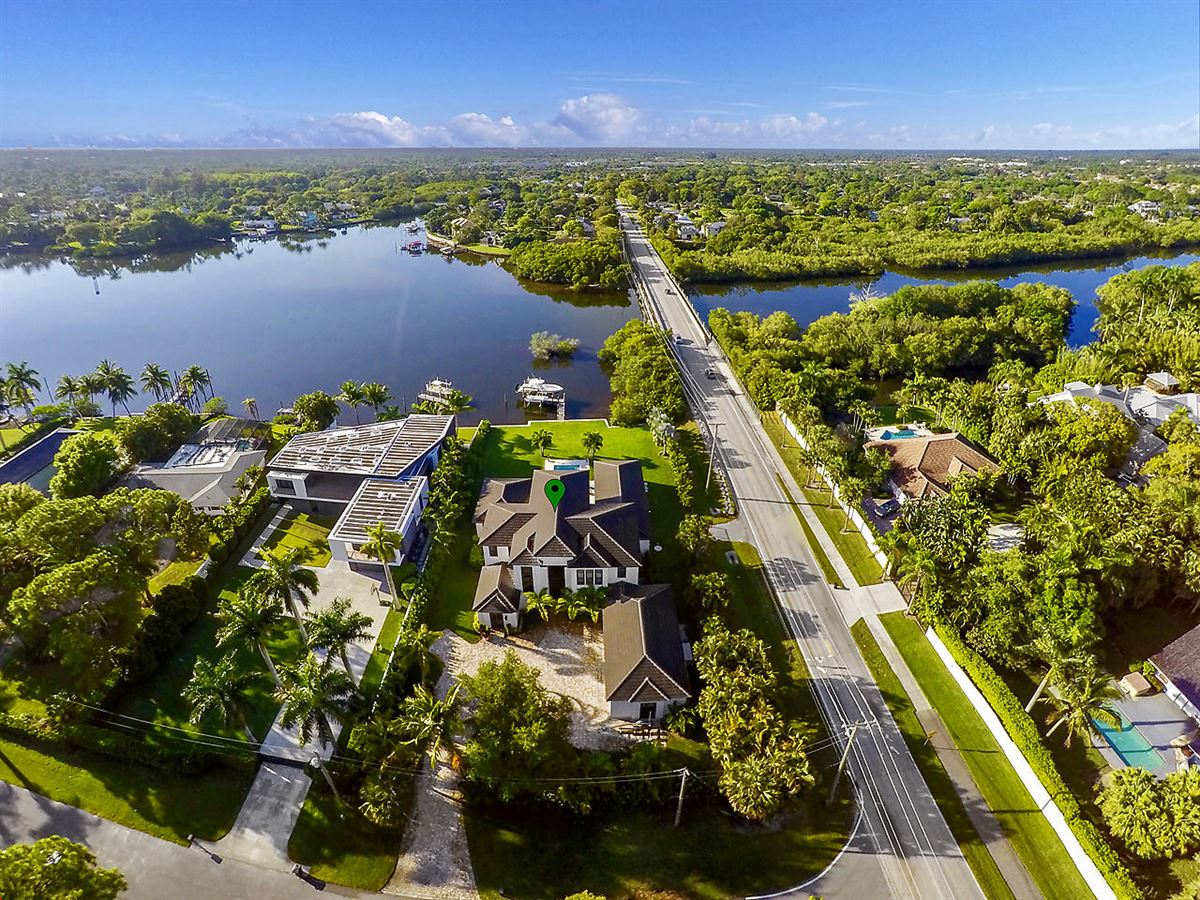 BEAUTIFUL RIVERFRONT HOME IN THE HEART OF JUPITER Florida Luxury Homes Mansions For Sale