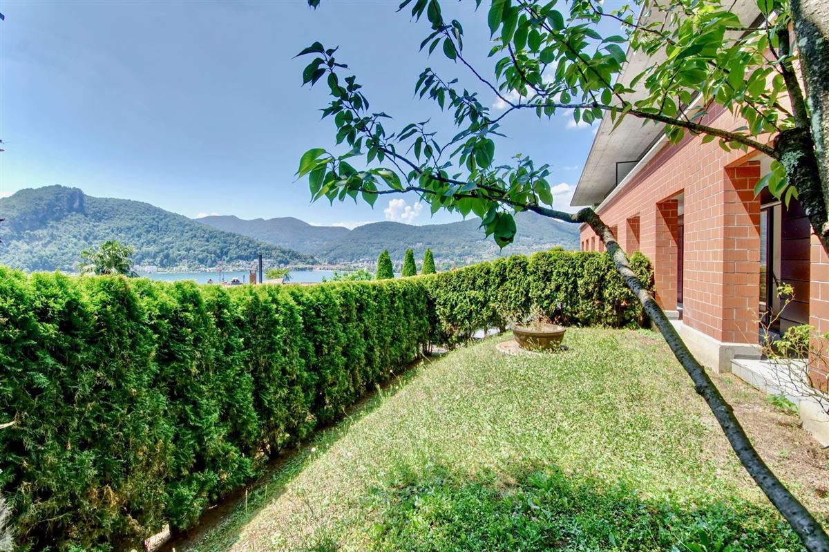 ELEGANT HOUSE WITH BREATHTAKING VIEW OF LAKE LUGANO Switzerland