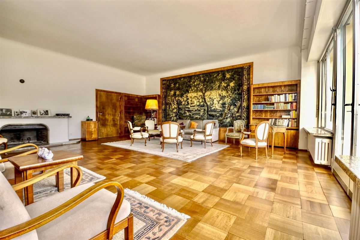 BEAUTIFUL ASCONA VILLA ENJOYS AMAZING VIEWS Switzerland Luxury Homes