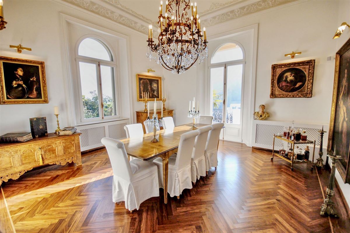 HISTORICAL "ART NOUVEAU" VILLA IN CURIO WITH POOL & BEAUTIFUL GARDEN