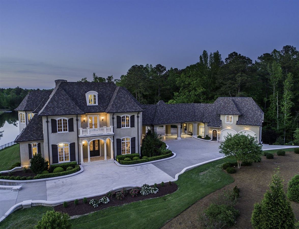 EXQUISITE CUSTOM ESTATE HOME | North Carolina Luxury Homes | Mansions ...