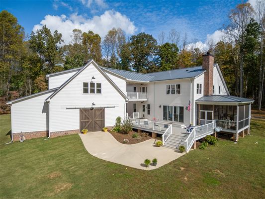 Greensboro Luxury Homes And Greensboro Luxury Real Estate Property Search Results Luxury Portfolio