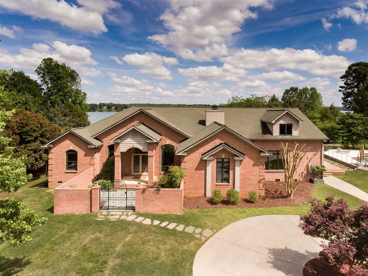 waterfront homes for sale in south carolina waterfront homes for sale in south carolina