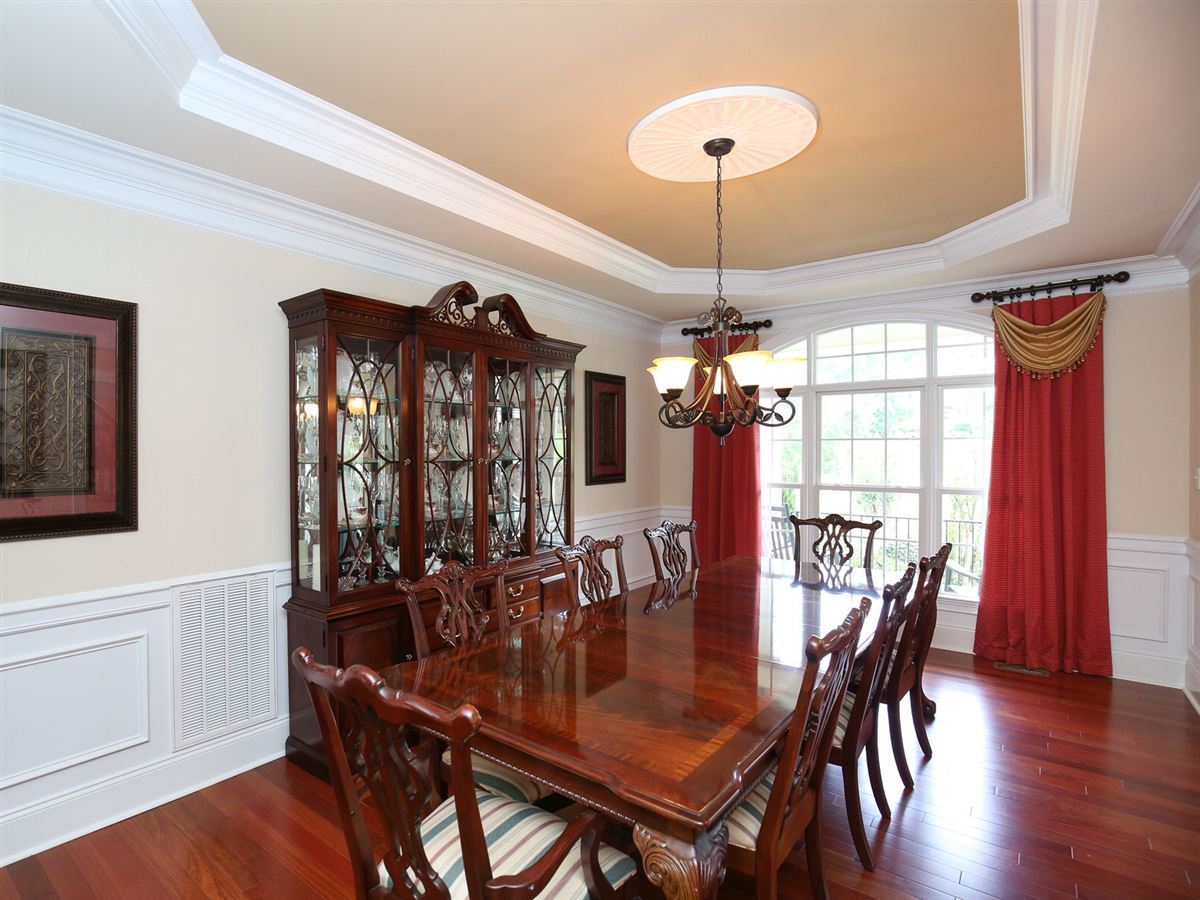 Great Home In Convenient Location North Carolina Luxury Homes