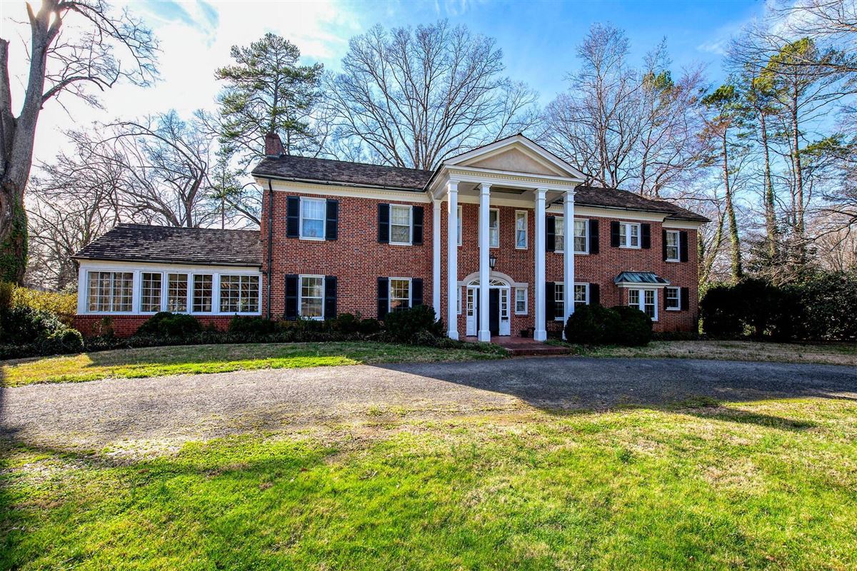 STATELY TRADITIONAL RED BRICK HOME North Carolina Luxury Homes