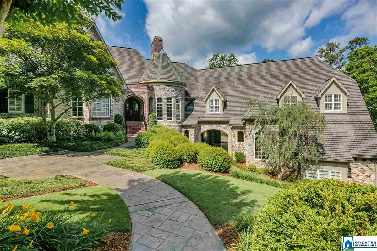 TIMELESS COUNTRY FRENCH ESTATE AT EXCLUSIVE LAKE WEHAPA | Alabama ...