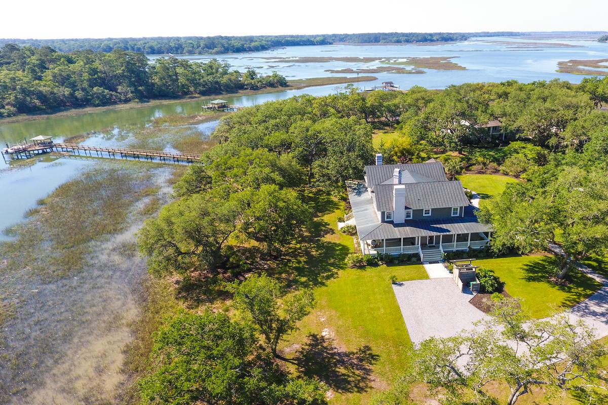 BEAUTIFUL LOWCOUNTRY WATERFRONT RESIDENCE | South Carolina Luxury Homes ...