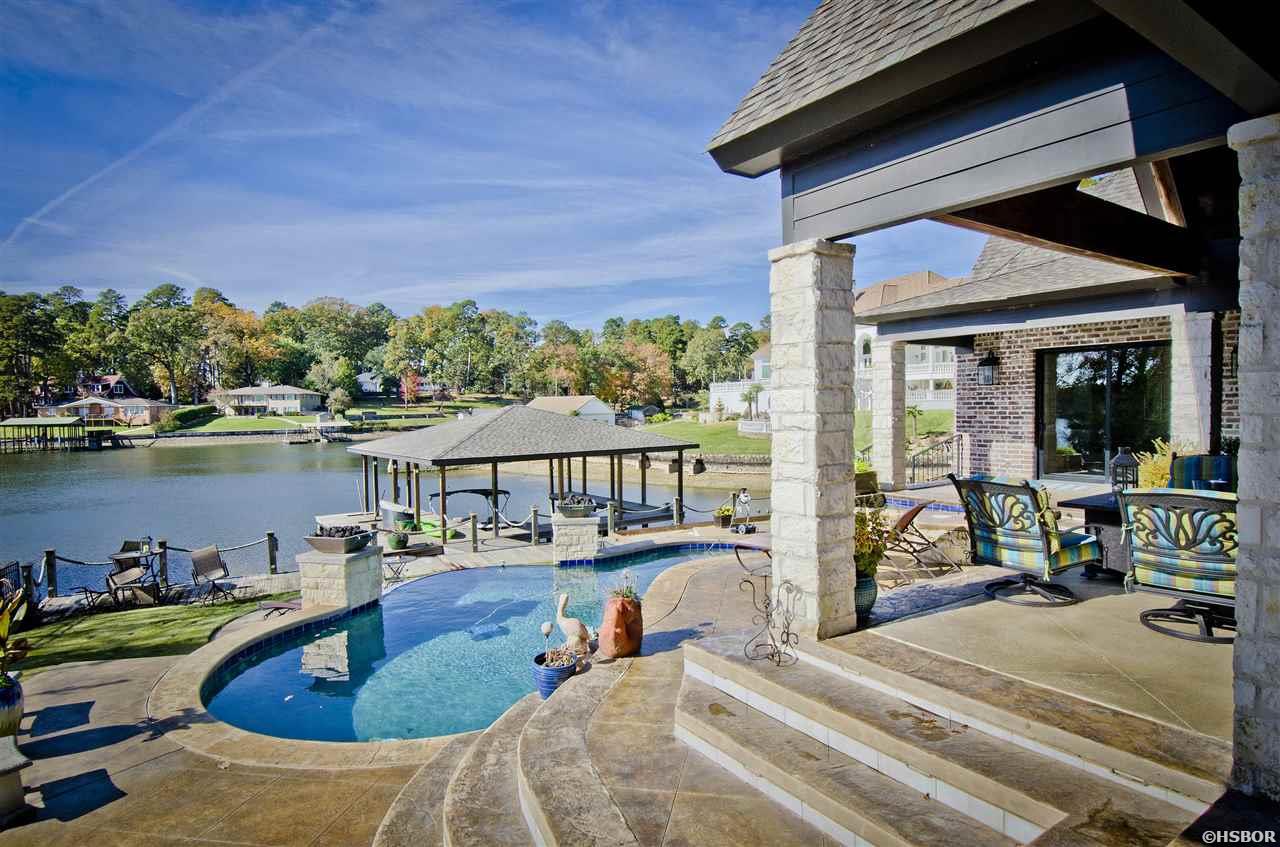 9 ACRES ON LAKE HAMILTON Arkansas Luxury Homes Mansions For Sale