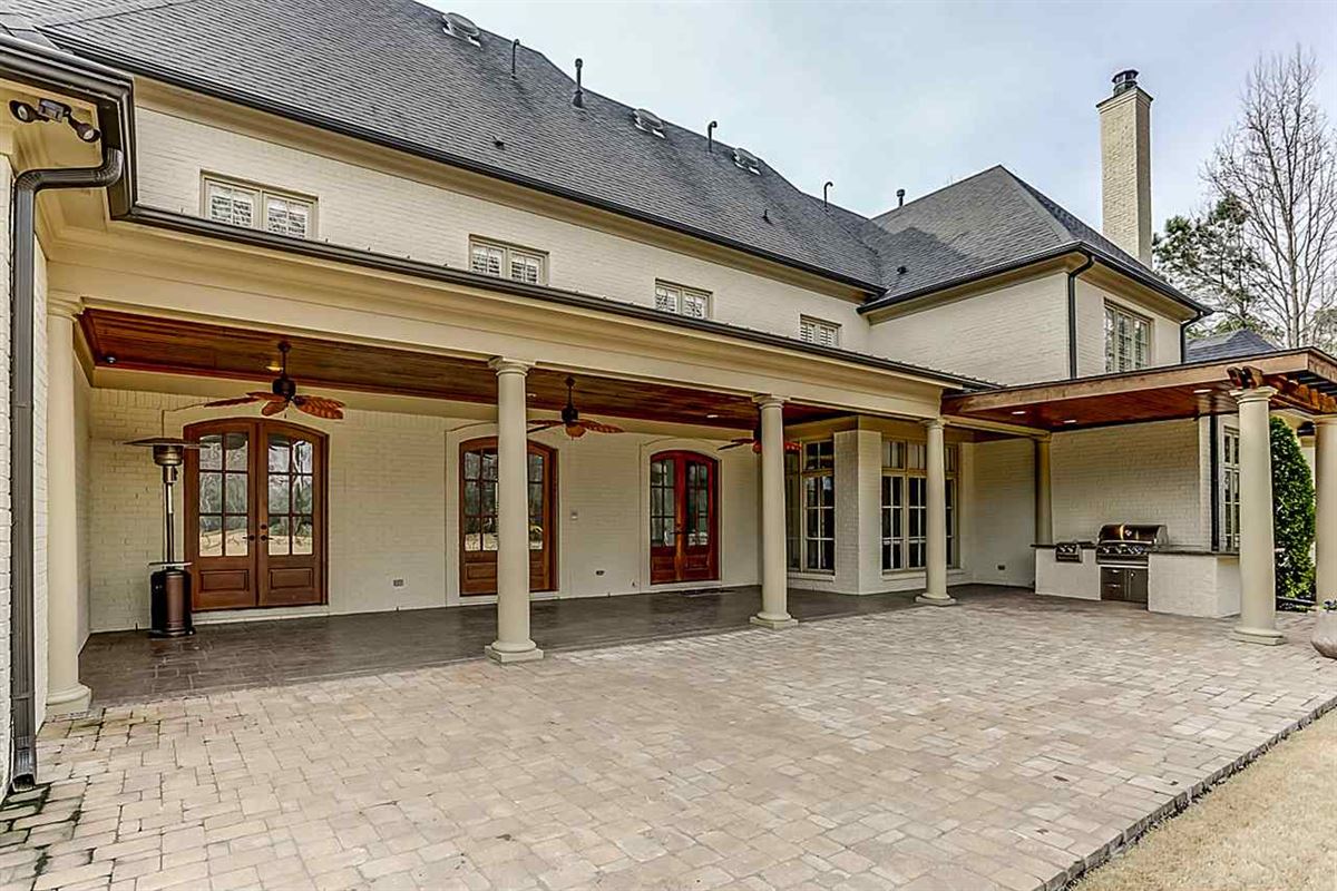 A MAGNIFICENT GERMANTOWN ESTATE Tennessee Luxury Homes Mansions For