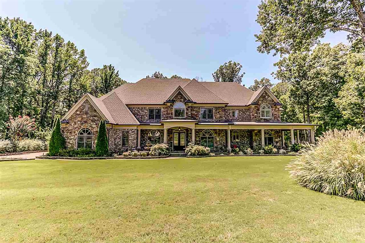  Tennessee Luxury Homes Mansions For Sale Luxury Portfolio