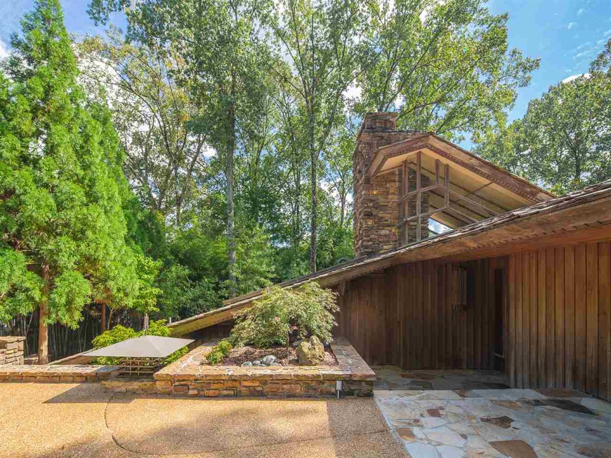 ORGANIC MIDCENTURY MODERN HOME IN MEMPHIS Tennessee Luxury Homes Mansions For Sale Luxury