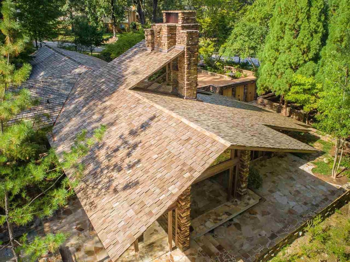 ORGANIC MIDCENTURY MODERN HOME IN MEMPHIS Tennessee Luxury Homes