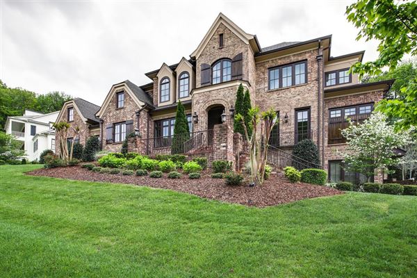 A GREAT HOME FOR ENTERTAINING IN BRENTWOOD | Tennessee Luxury Homes ...