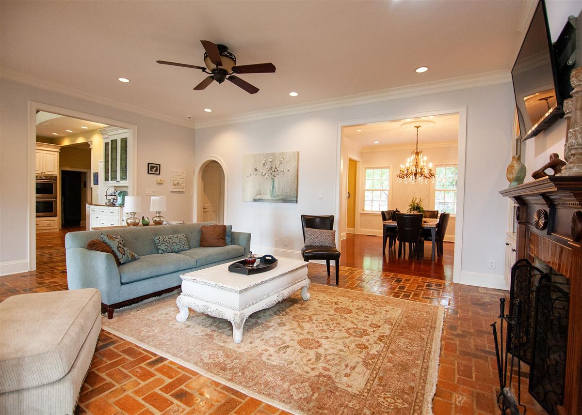 INSPIRED LIVING IN CANEBRAKE Mississippi Luxury Homes Mansions For