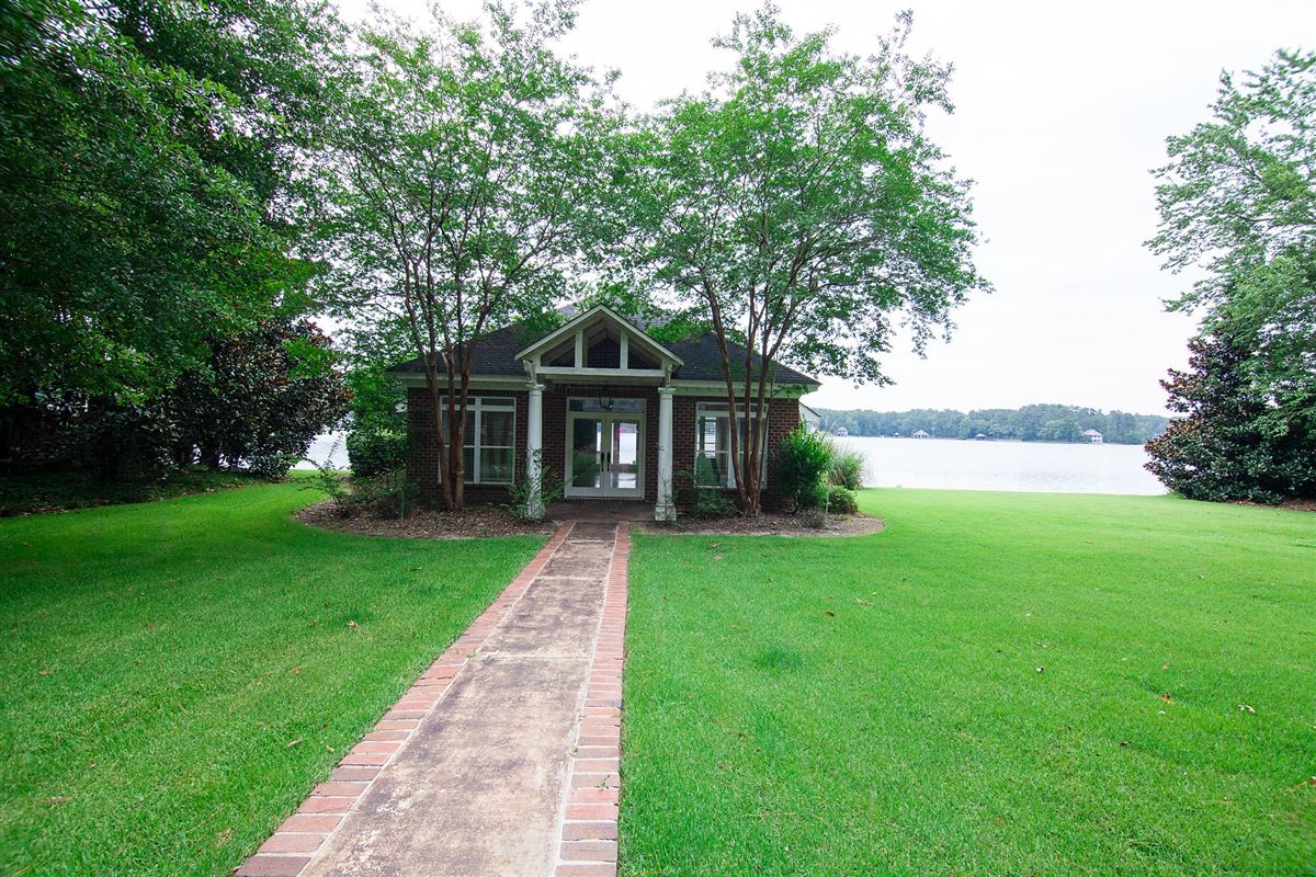 INSPIRED LIVING IN CANEBRAKE Mississippi Luxury Homes Mansions For Sale Luxury Portfolio