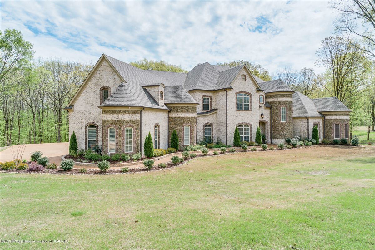  Mississippi Luxury Homes Mansions For Sale Luxury Portfolio