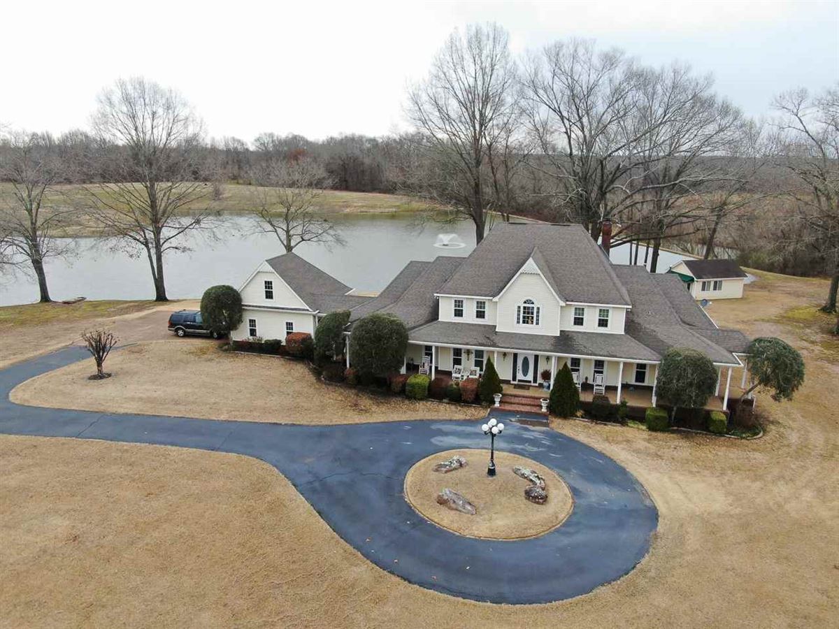 | Tennessee Luxury Homes | Mansions For Sale | Luxury Portfolio