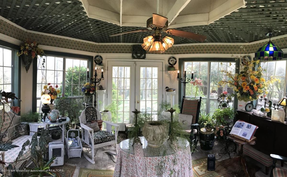 ROSEWOOD MANOR AND GARDENS Mississippi Luxury Homes Mansions For